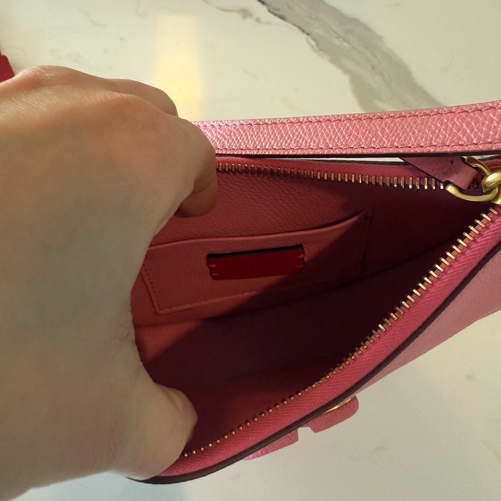 NWT Valentino Garavani Pink Leather Hobo Shoulder Bag - Picture 4 of 13